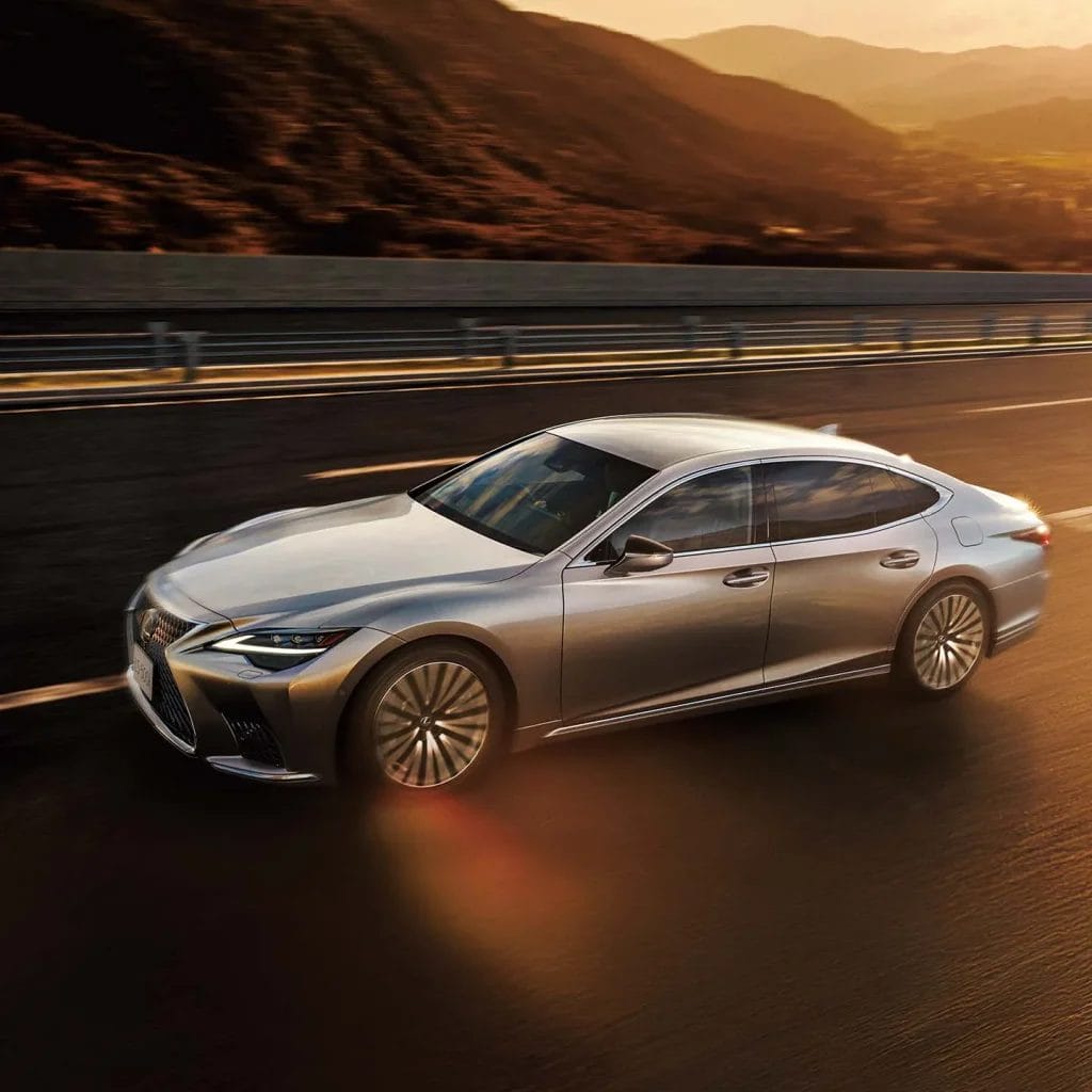 ベストな売却タイミングは「2回目の車検前」