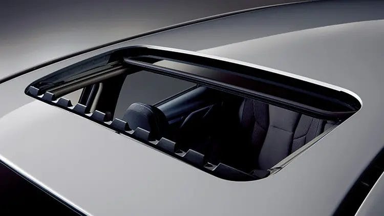 メーカー＆ディーラーオプションの価値を検証