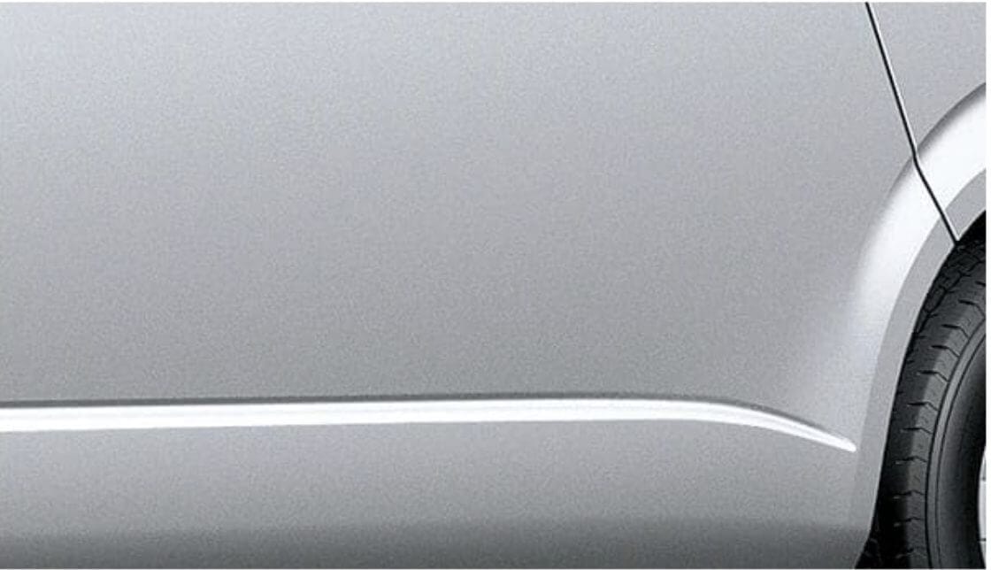 4位 グレーメタリック（1G3）