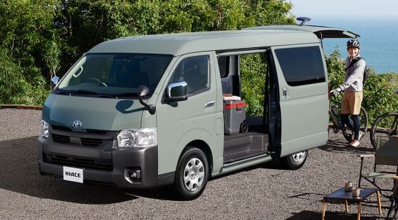 輸出相場から見るハイエース高額売却の視点