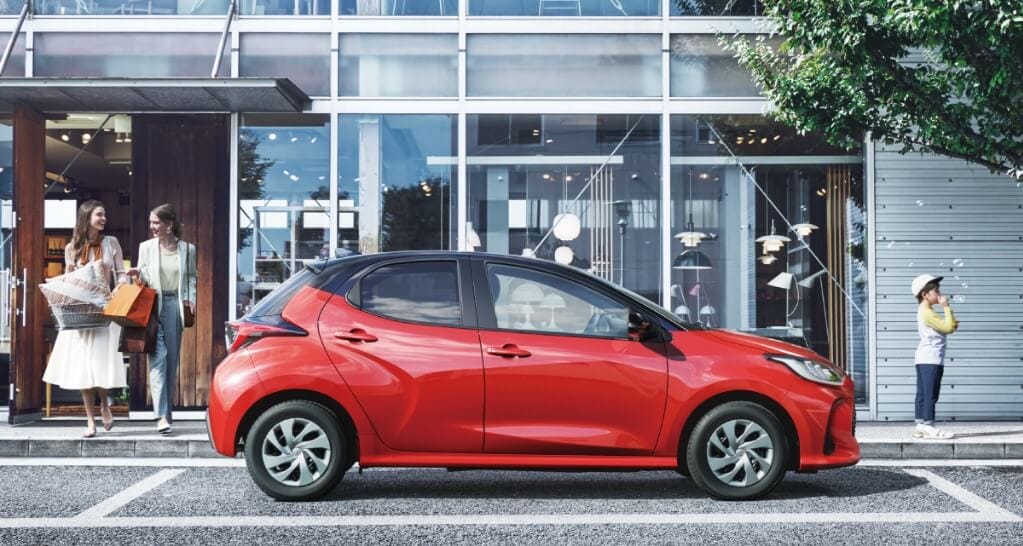 保険だけで年間3万円差！ヤリスの節約術